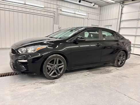 Used 2021 Kia Forte GT-Line FWD image 1