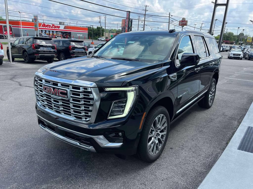 New 2026 GMC Yukon Denali w/ Sun & Power Step Package AWD/4WD image 7