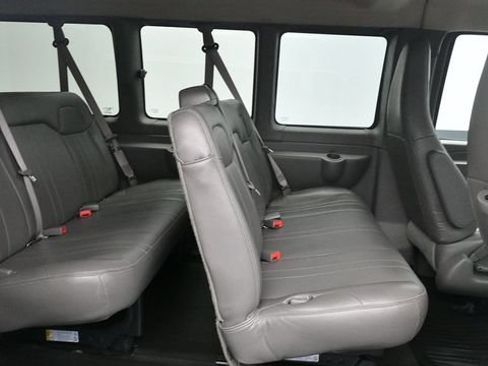 Used 2024 Chevrolet Express 3500 LS RWD image 9