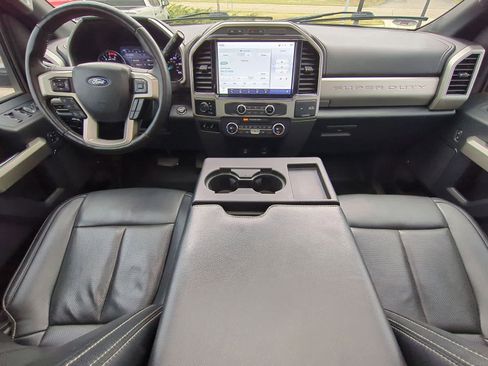 Used 2022 Ford F350 Lariat w/ Lariat Ultimate Package image 15