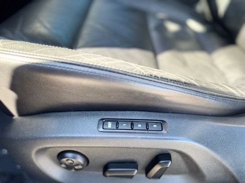 Used 2013 Volkswagen Tiguan SEL image 36