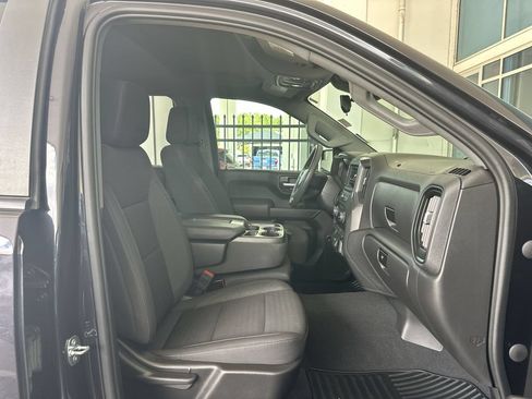 Certified 2023 Chevrolet Silverado 1500 Custom AWD/4WD image 27