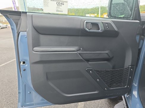 New 2025 Ford Bronco Badlands image 17