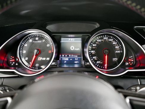 Used 2013 Audi RS 5 AWD/4WD image 31