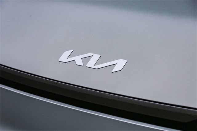 Certified 2024 Kia EV9 GT-Line AWD/4WD image 7