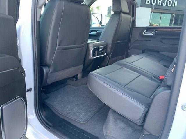 New 2026 GMC Sierra 2500 Denali w/ Technology Package AWD/4WD image 14