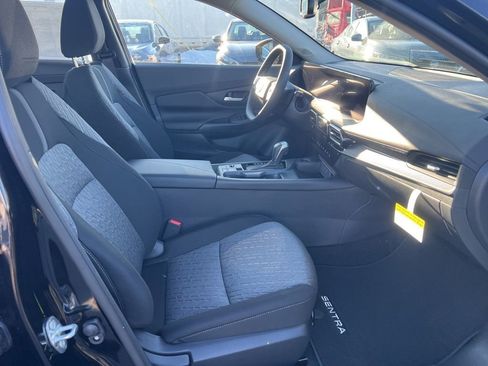 New 2026 Nissan Sentra SV w/ SV Convenience Package FWD image 42