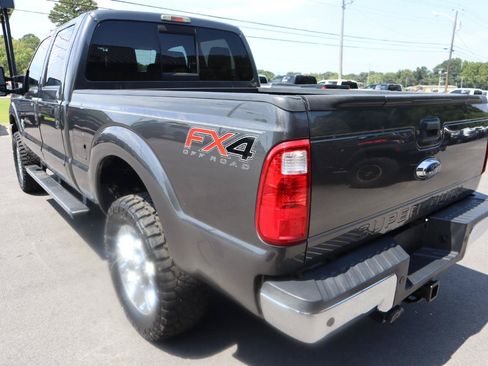 Used 2016 Ford F250 Lariat w/ Lariat Ultimate Package AWD/4WD image 7