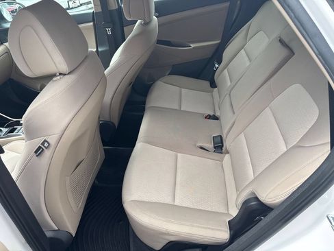 Used 2017 Hyundai Tucson Sport AWD/4WD image 12