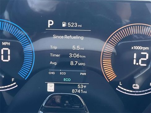 Certified 2025 Hyundai Santa Fe SEL image 19