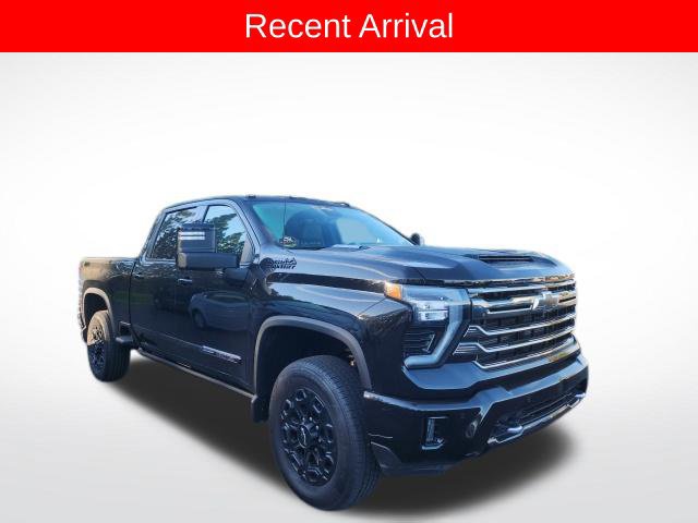 Used 2024 Chevrolet Silverado 3500 High Country w/ High Country Premium Package AWD/4WD image 1