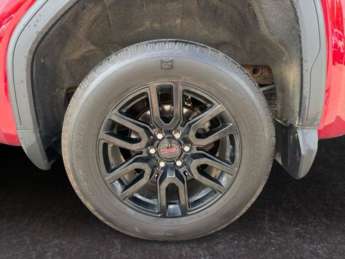 Used 2022 GMC Sierra 1500 Elevation w/ Preferred Package AWD/4WD image 15