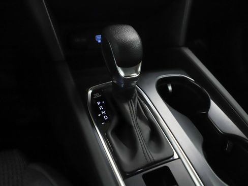 Used 2020 Hyundai Santa Fe SE image 24