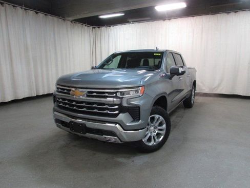 New 2025 Chevrolet Silverado 1500 LTZ w/ LTZ Premium Package image 12