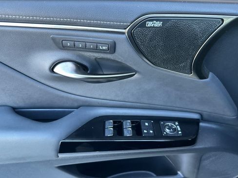 Certified 2023 Lexus ES 350 F Sport w/ Accessory Package (Z1) FWD image 12