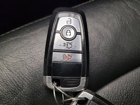 Used 2019 Ford Fusion S image 32