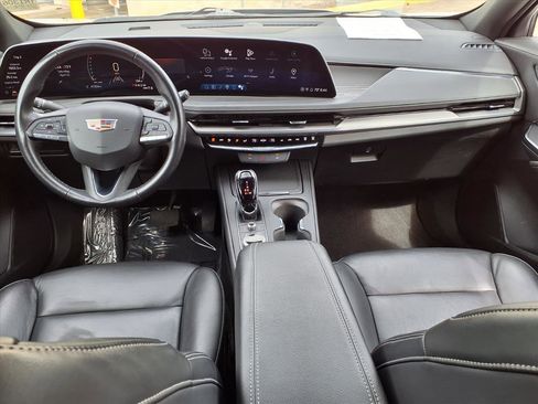 Certified 2024 Cadillac XT4 Premium Luxury AWD/4WD image 15