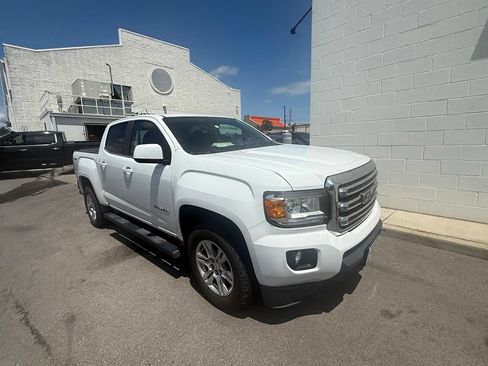 Used 2020 GMC Canyon SLE w/ Driver Alert Package AWD/4WD image 13