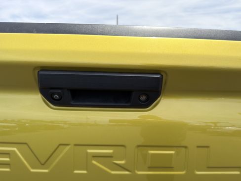 Used 2024 Chevrolet Colorado Trail Boss w/ LPO, Dark Essentials Package AWD/4WD image 17