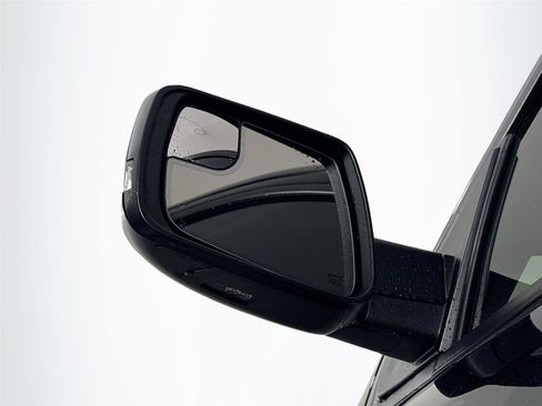 Used 2021 RAM 1500 Laramie image 5