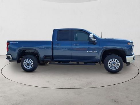 New 2026 Chevrolet Silverado 2500 LT image 4