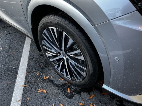 Used 2024 Lexus RX 350 Premium Plus image 11