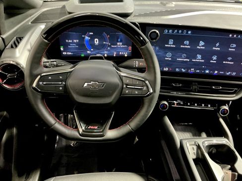 New 2025 Chevrolet Equinox EV RS w/ Active Safety Package 3 image 24