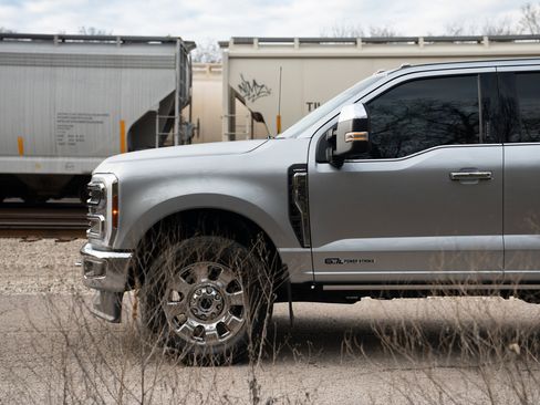 Certified 2024 Ford F350 Lariat w/ Lariat Ultimate Package image 7