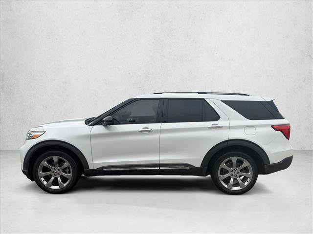 Used 2020 Ford Explorer Platinum w/ Premium Technology Package AWD/4WD image 2