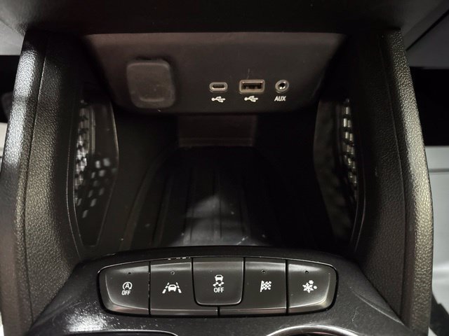 Used 2022 Chevrolet TrailBlazer RS FWD image 13