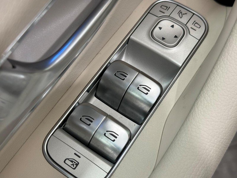 Certified 2026 Mercedes-Benz GLS 450 4MATIC image 15