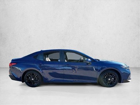 New 2026 Toyota Camry SE image 4