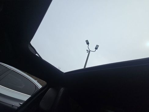 Used 2020 Dodge Charger SXT w/ Leather Interior Group image 14