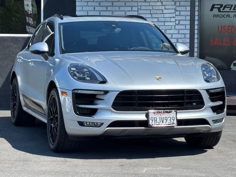 Used 2018 Porsche Macan GTS AWD/4WD image 3