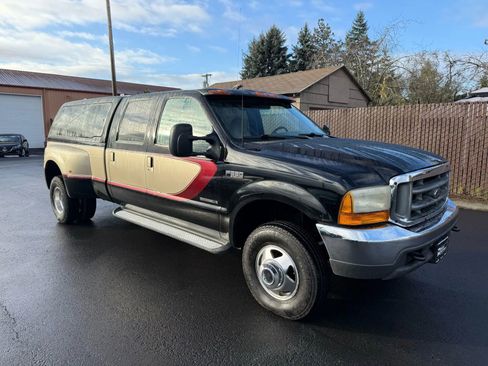 Used 2000 Ford F350 4x4 Crew Cab DRW Super Duty image 2
