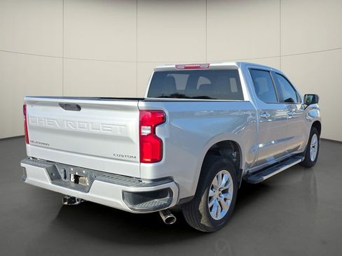 Used 2020 Chevrolet Silverado 1500 Custom w/ Custom Value Package RWD image 7