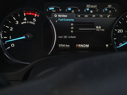 Used 2021 Ford F250 Lariat w/ Tremor Off-Road Package image 17