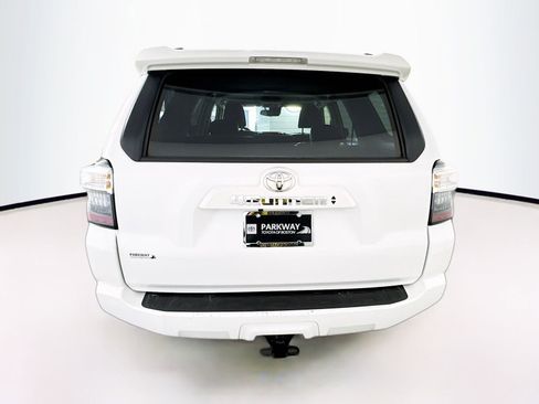 Used 2024 Toyota 4Runner SR5 Premium AWD/4WD image 6