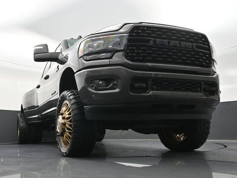Used 2024 RAM 3500 Big Horn w/ Night Edition AWD/4WD image 32