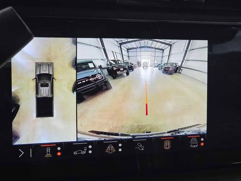 Used 2024 GMC Sierra 3500 Denali Ultimate image 20