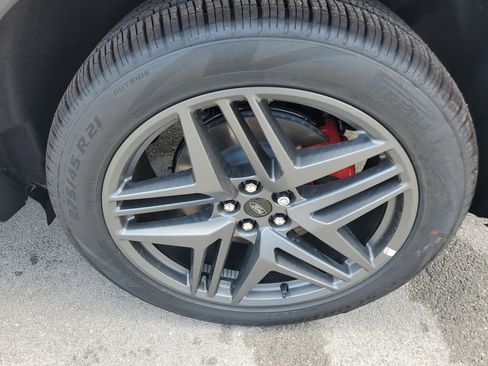 New 2026 Ford Explorer ST w/ Sun And Sound Package image 7