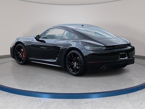 Used 2018 Porsche 718 Cayman S RWD image 7