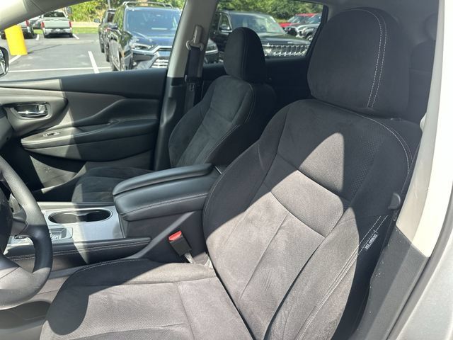 Used 2023 Nissan Murano S AWD/4WD image 15