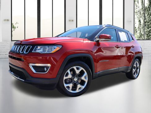 Used 2019 Jeep Compass Limited FWD image 1