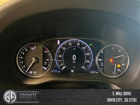 Used 2024 Buick Enclave Avenir w/ Avenir Technology Package AWD/4WD image 16