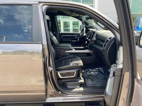 Used 2023 RAM 1500 Laramie AWD/4WD image 36