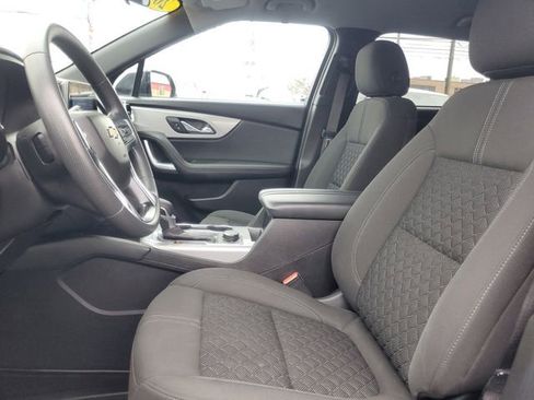 Used 2021 Chevrolet Blazer LT image 12