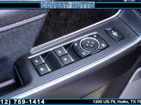 New 2026 Ford F250 Lariat w/ Black Appearance Package image 17