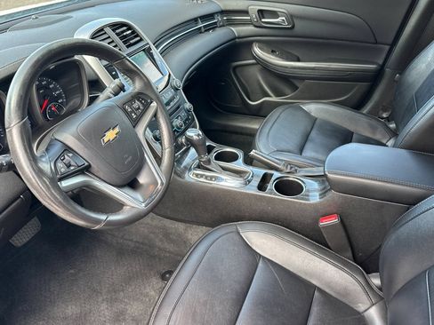 Used 2014 Chevrolet Malibu LTZ FWD image 9