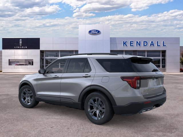 Used 2026 Ford Explorer Active w/ Active Comfort Package AWD/4WD image 4